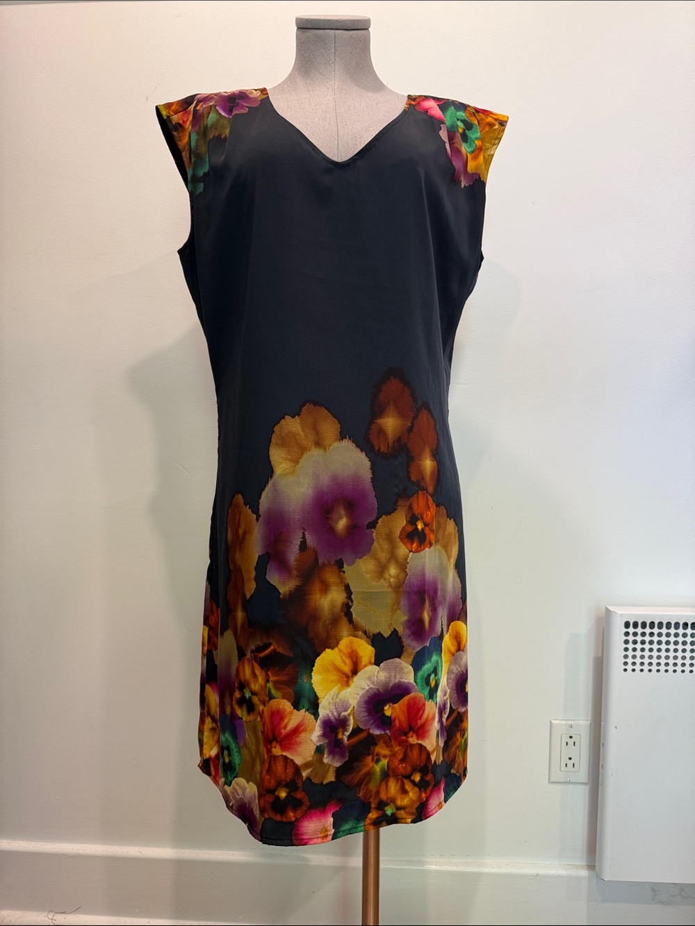 Mexx Floral Shift Dress Size 38 (medium large) Lined Sleeveless